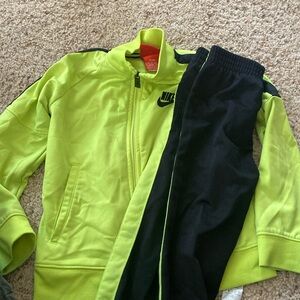 Nike sports set